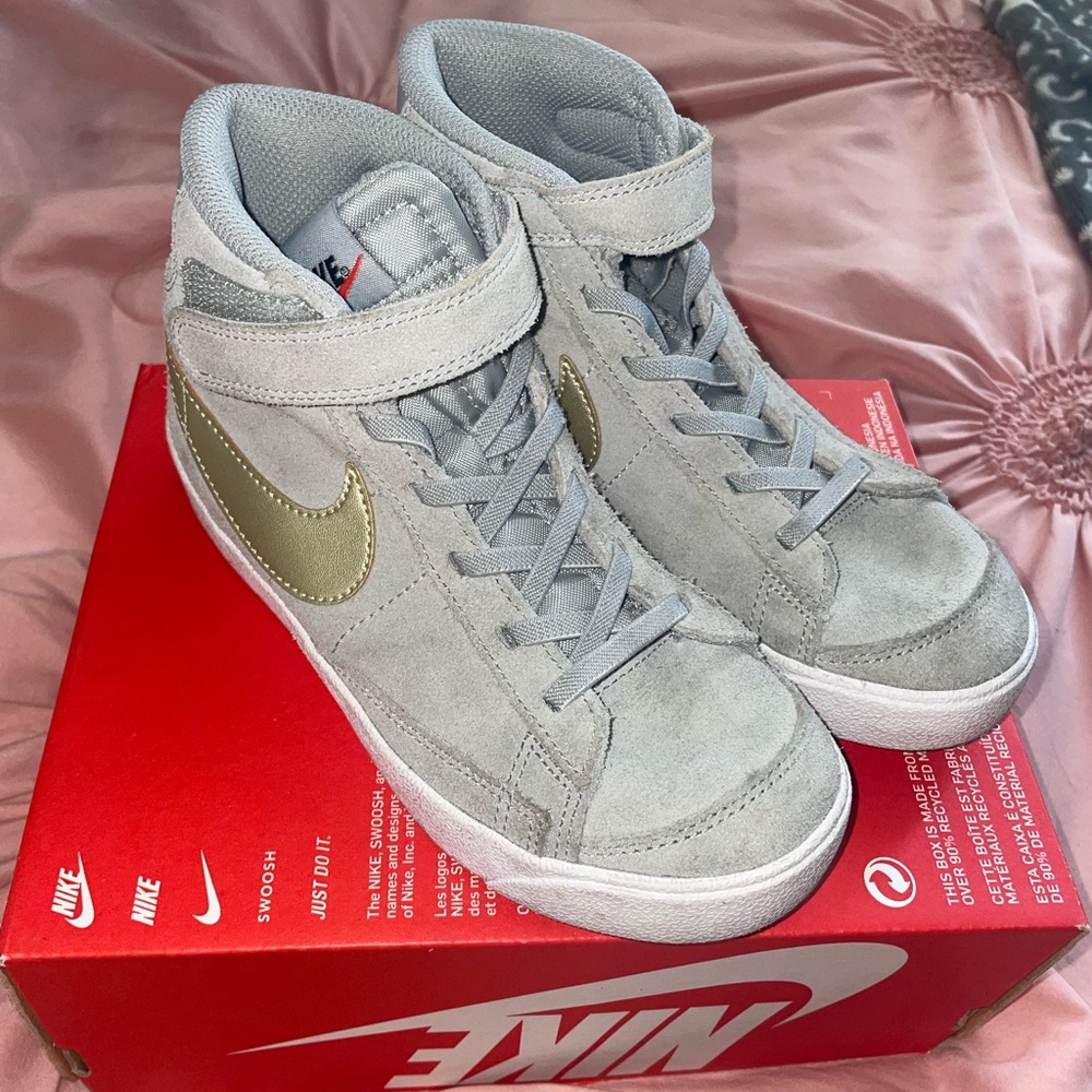 Nike kids shoes